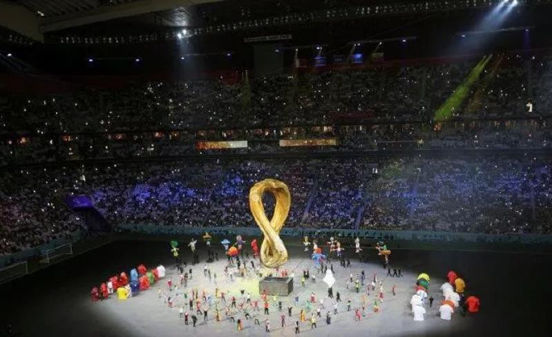 体育333的1500㎡LED显示屏全方位服务卡塔尔世界杯